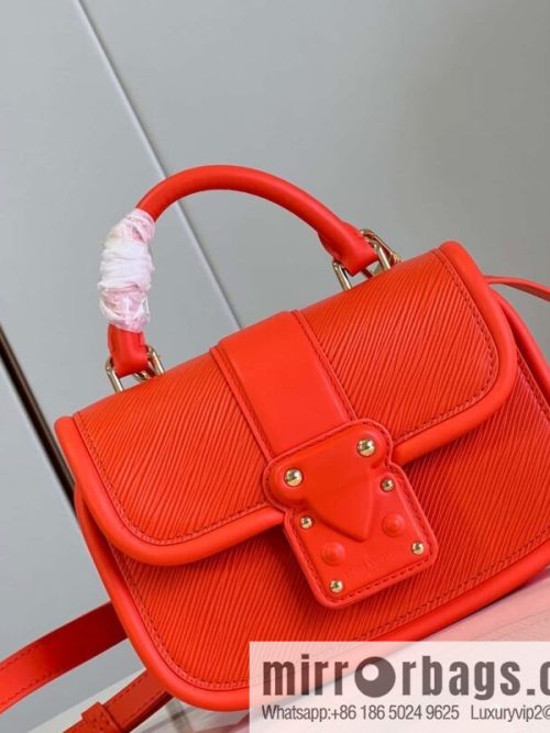 LV M22723 HIDE AND SEEK BAG