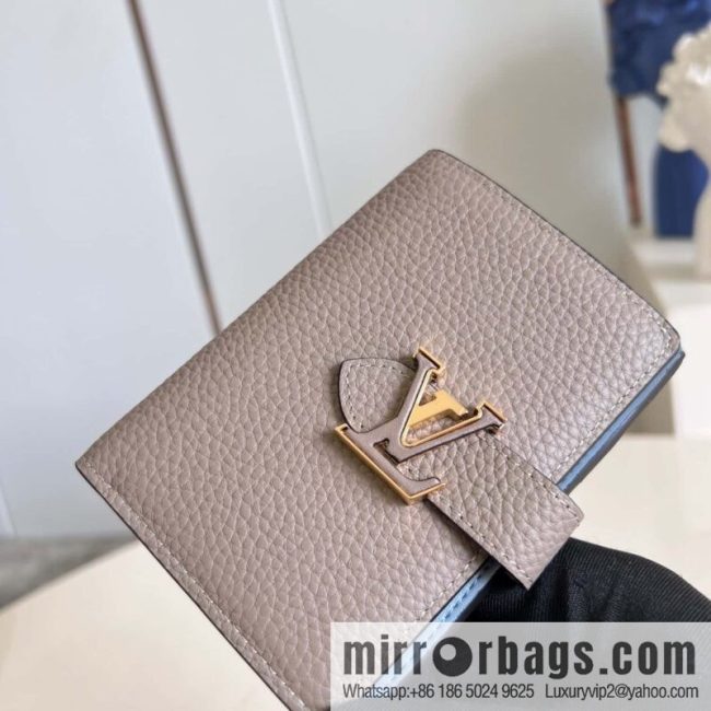 M82198 LV VERTICAL short wallet