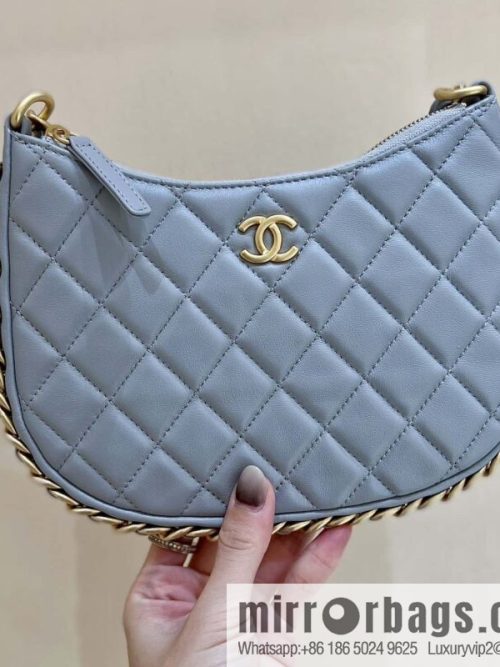 CHANEL 23B autumn and winter trailer series hobo armpit bag AS4378