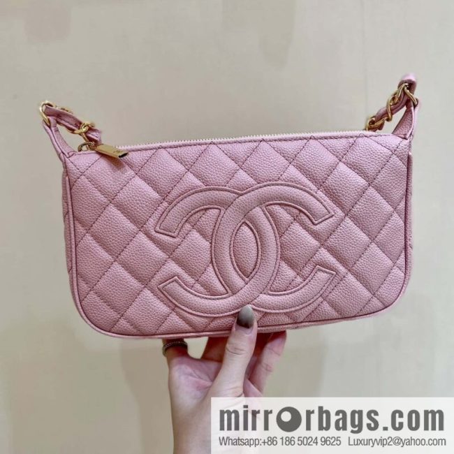 CHANEL CNNe same hot medieval armpit bag A50920 pink