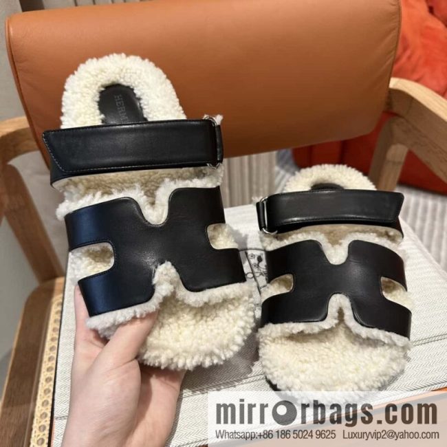 Hermès Lamb Wool Chypre Sandals