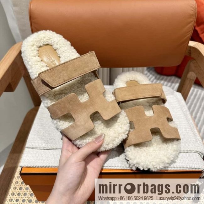 Hermès Lamb Wool Chypre Sandals