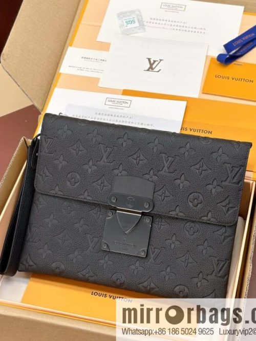 LV M82559 S-LOCK POCHETTE clutch bag