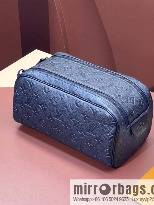 LV M59478 DOPP KIT toilet bag