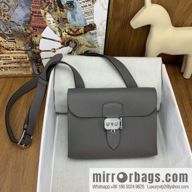 Hermès messenger bag Sac a depeches 21cm togo leather 8F tin gray, silver buckle