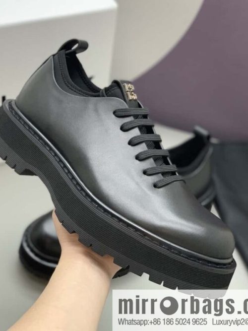 Givenchy/Givenchy, selected cowhide to make men\'s derby shoes