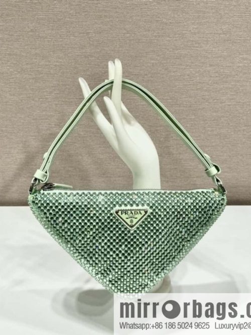 PRADA flash diamond triangle bag lNQ044
