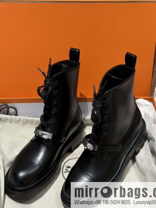 Hermès glossy calfskin Funk and ankle boots