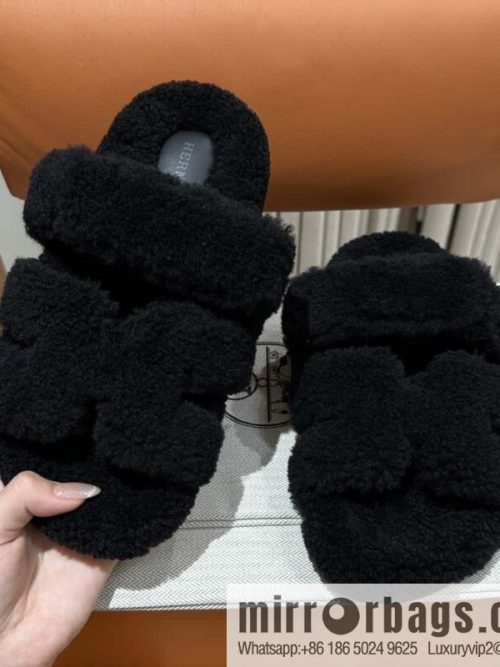 Hermès plush second uncle shoes Chypre sandals