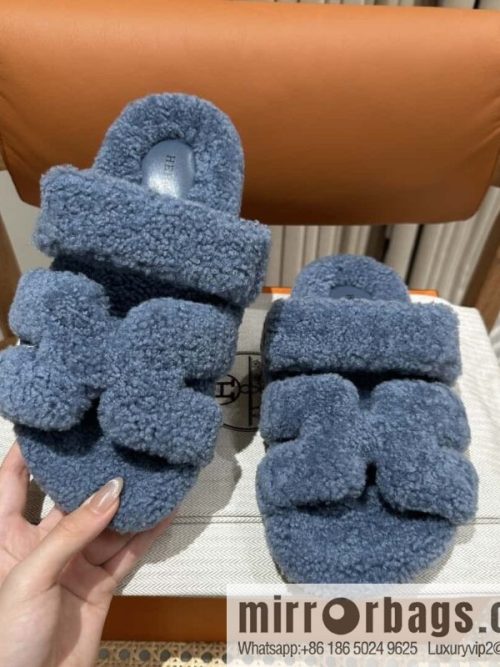 Hermès plush second uncle shoes Chypre sandals, premium blue