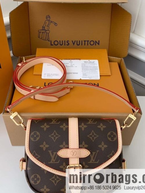 LV M46740 SAUMUR BB handbag