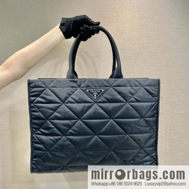 PRADA imported nylon cloth, new diamond tote bag 2VG096