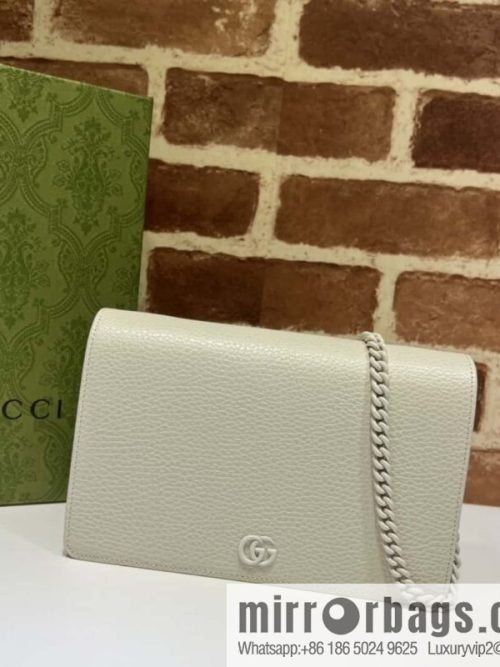 GUCCI GG Marmont series mini chain strap handbag 497985 meters white two-color