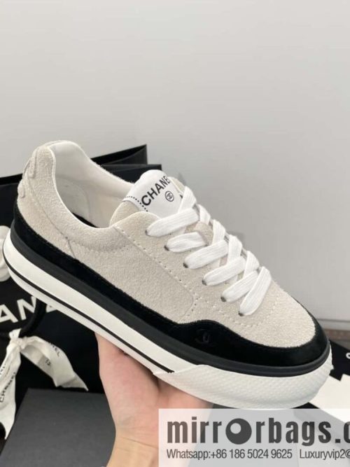 CHANEL Xiaoxiang Thick-soled heightening casual sports board shoes