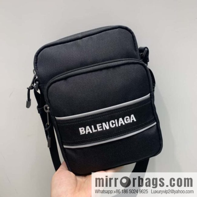 Balenciaga Balenciaga, the latest messenger bag 638657.
