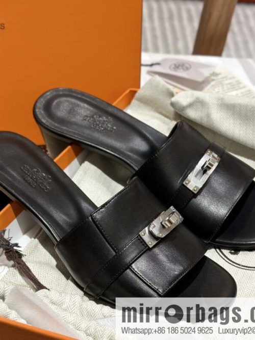 Hermès 2023 latest Kelly buckle heels