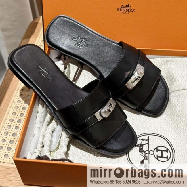 Hermès 2023 Latest Kelly Button Slippers