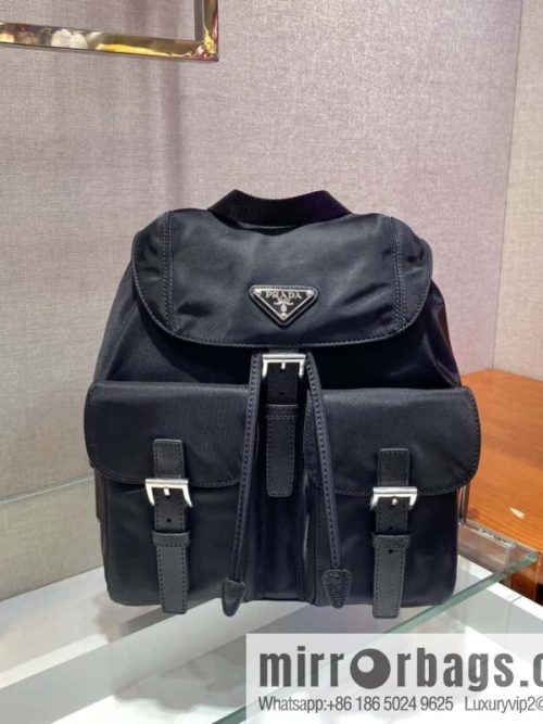 PRADA classic backpack 1BZ677