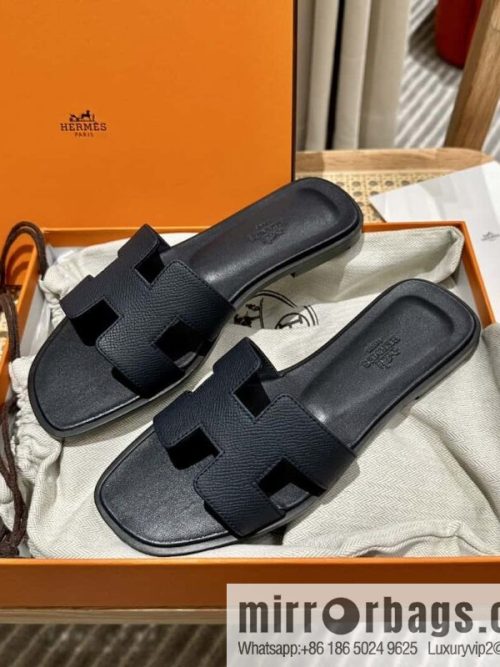 Hermès leather outsole H slippers, black