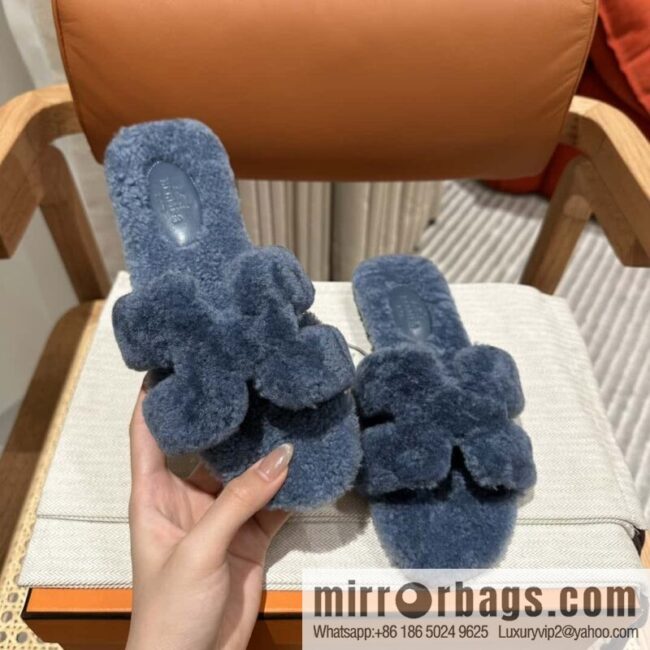 wsxc1698170435362_1-800x800pjx1lenuctf152198_20250705095145.jpg Hermès Lamb Fur H Slippers