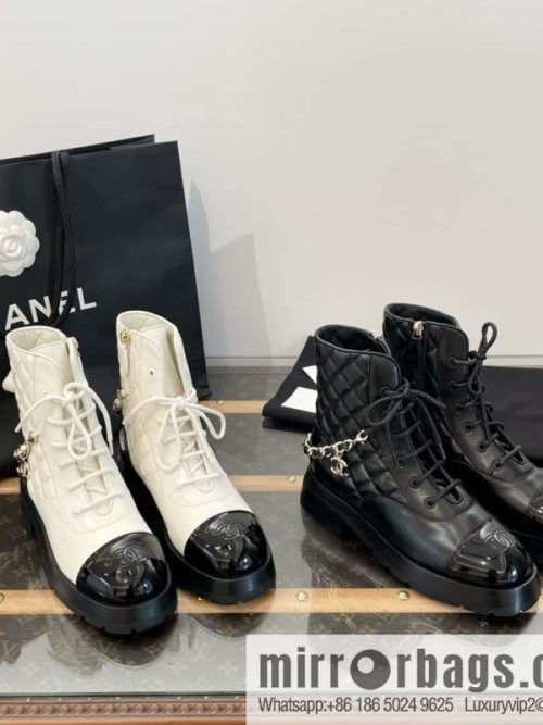CHANEL Xiaoxiang Autumn and winter rhombus chain Martin boots