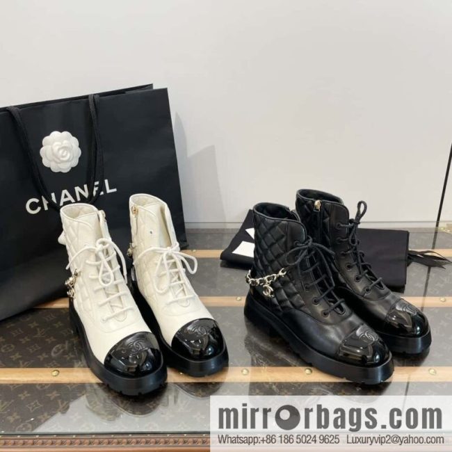 CHANEL Xiaoxiang Autumn and winter rhombus chain Martin boots
