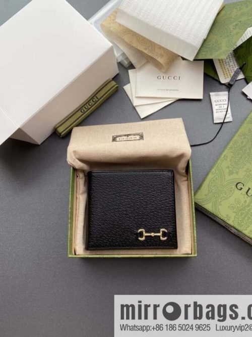 GUCCI ornament horse title buckle double fold wallet model number 700462 DJ20G 1000