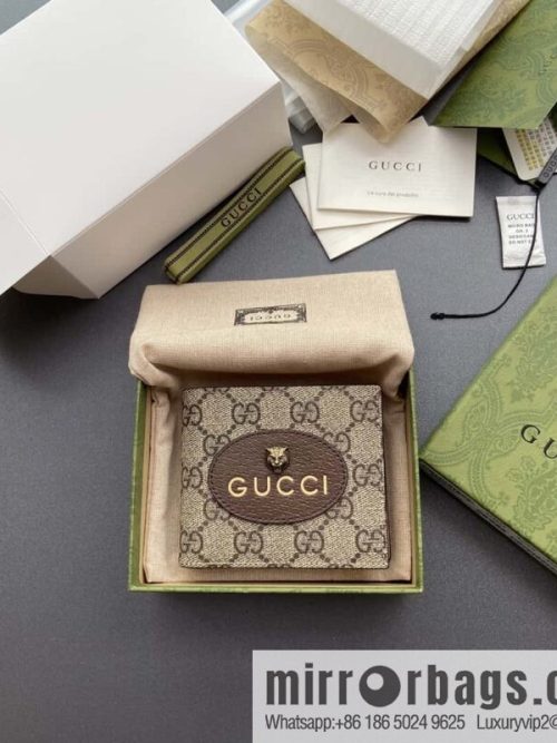 GUCCI Neo Vintage GG Supreme canvas wallet model number 473954 K9GET 8861