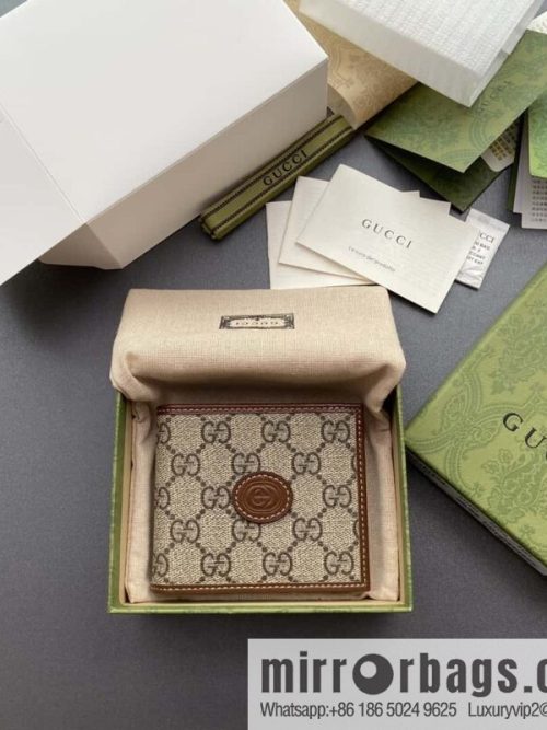 GUCCI interlocking double G wallet model number 671652 92TCG 8563