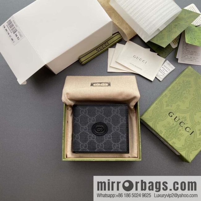 GUCCI interlocking double G wallet model number 671652 92TCN 1000