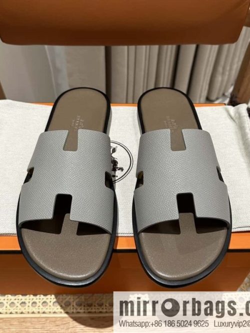 Hermès Men\'s Slippers
