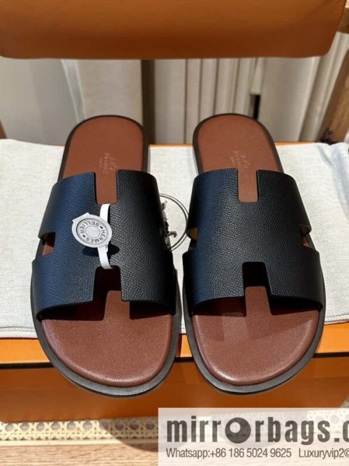 Hermès Men\'s Slippers