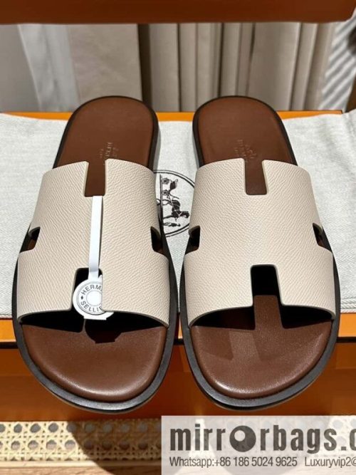 Hermès Men\'s Slippers