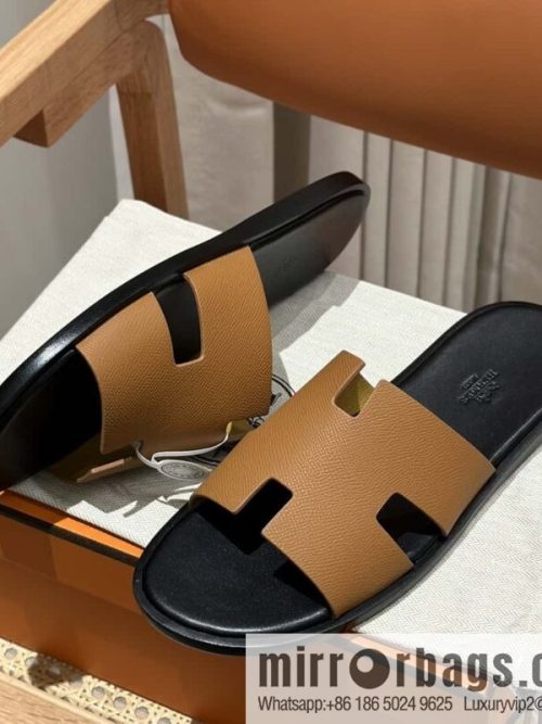 Hermès Men\'s Slippers