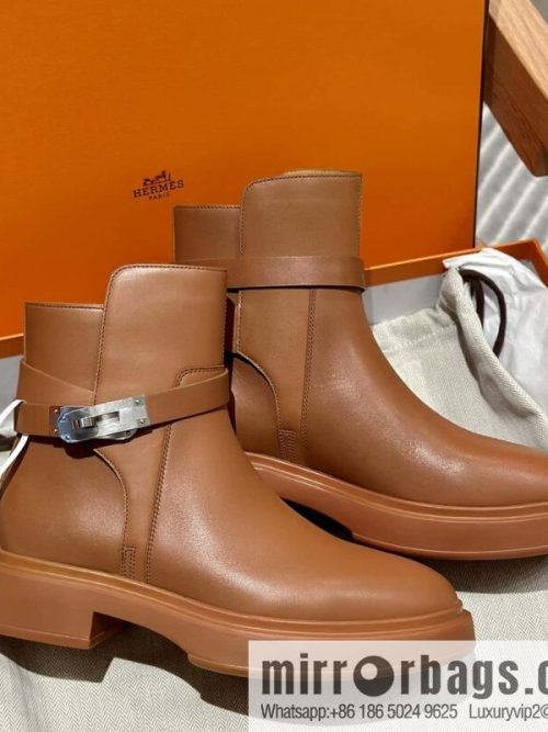Hermès new version kelly platform boots, brown