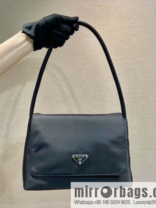 PRADA imported nylon fabric, new medieval bag 🎉 1BH628
