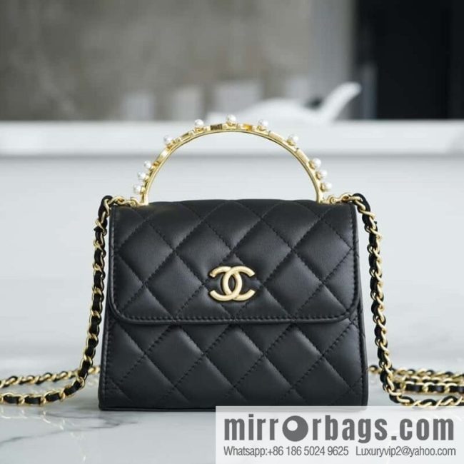 CHANEL B new autumn and winter, pearl Kelly handle chain bag AP3513