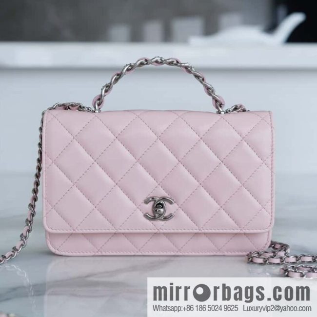 CHANEL 23K new rhinestone handle woc AP3645 pink