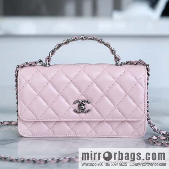 CHANEL 23K new rhinestone handle organ AP3645 pink