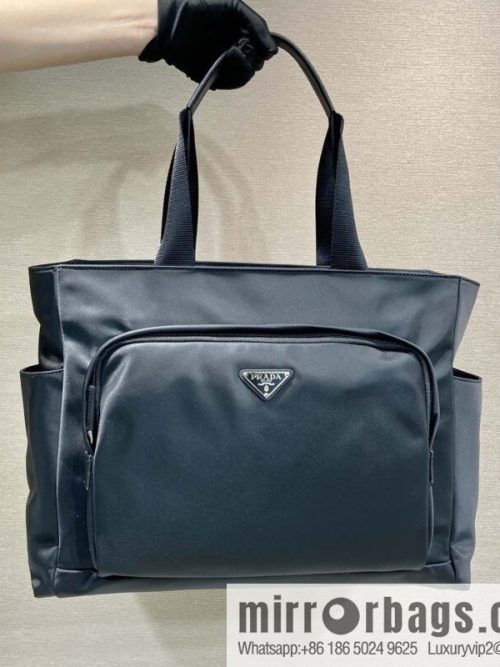 PRADA new tote bag 🎉 2VG097