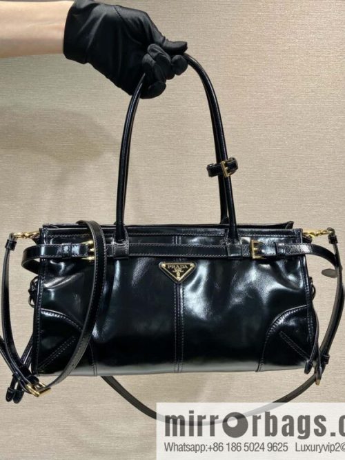 PRADA LusSolf oil wax leather crossbody bag 🎉 1BA426S