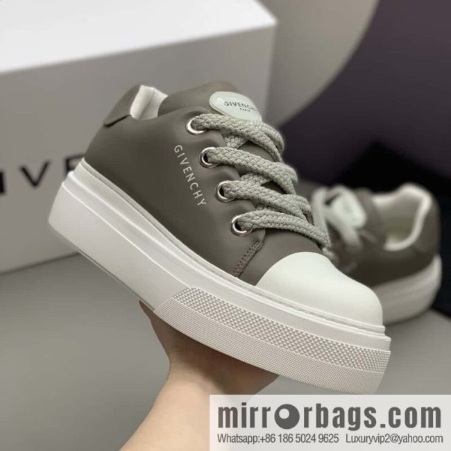 Givenchy/Givenchy, the new men\'s platform casual shoes