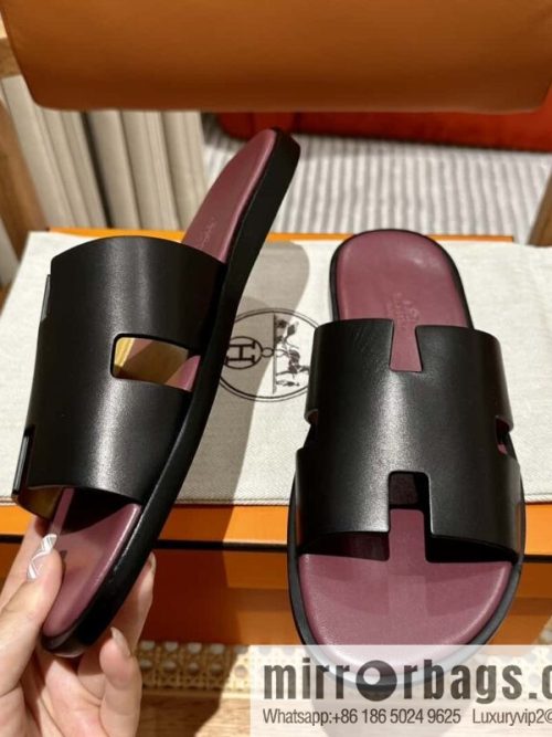Hermès Men\'s Slippers
