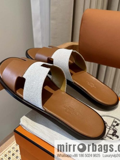 Hermès Men\'s Slippers
