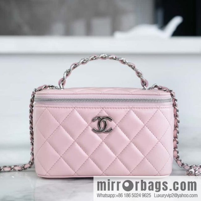 CHANEL 23K Rhinestone handle long box AP3593 pink