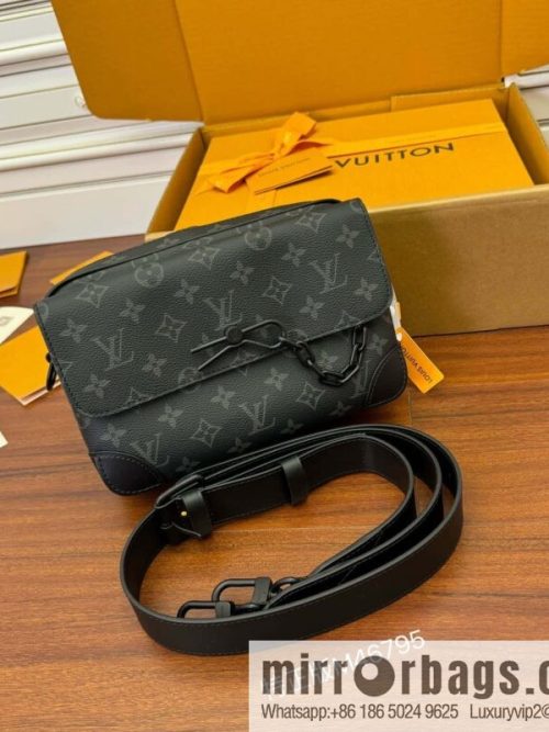 LV M46795 Steamer Messenger