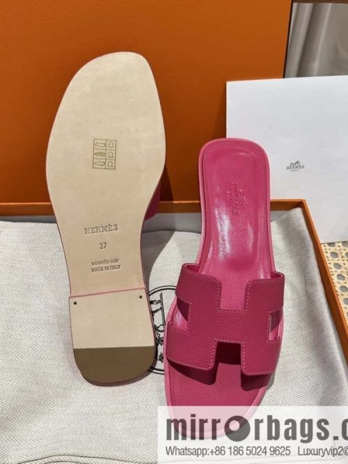 Hermes, classic slippers.