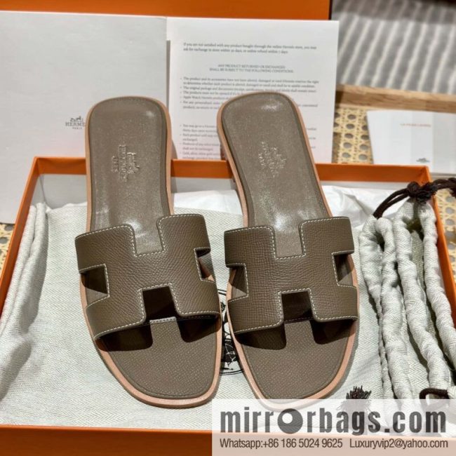Hermès leather outsole H slippers