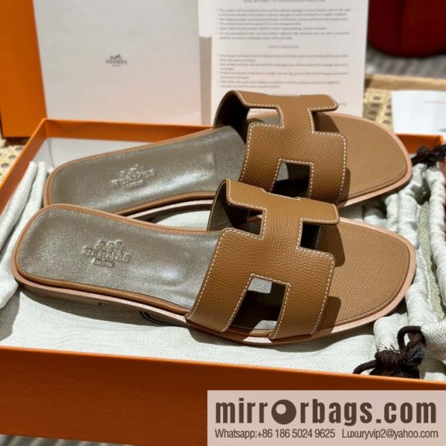 Hermès leather outsole H slippers