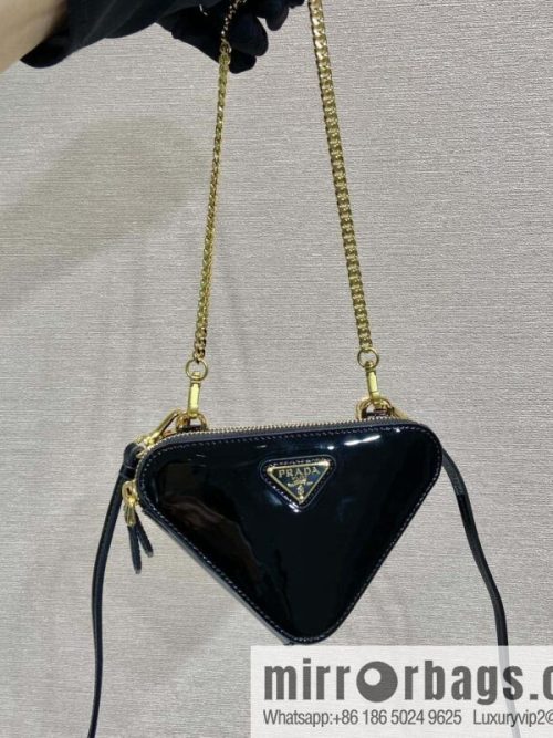 PRADA Gemini patent leather triangle bag 🎉 1NR015 New 😘 patent leather